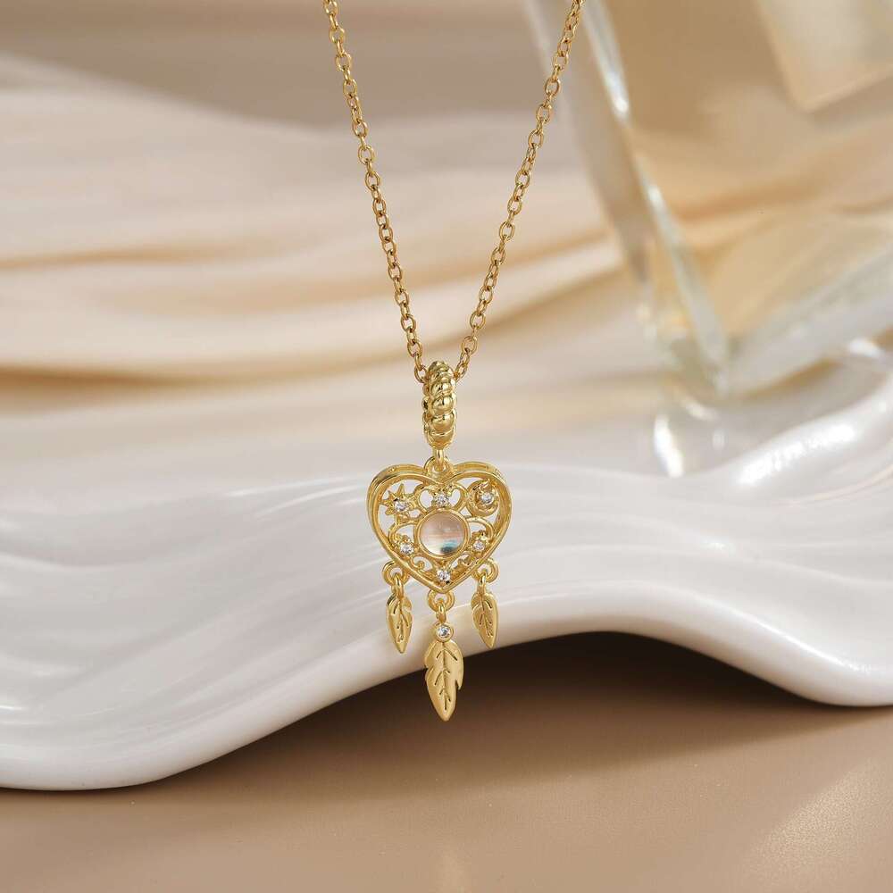 Hot Selling Fashion Copper Gold-Plated Dream Catcher Design Pendant Light Niche High-End Necklace Women's Jewelry 728