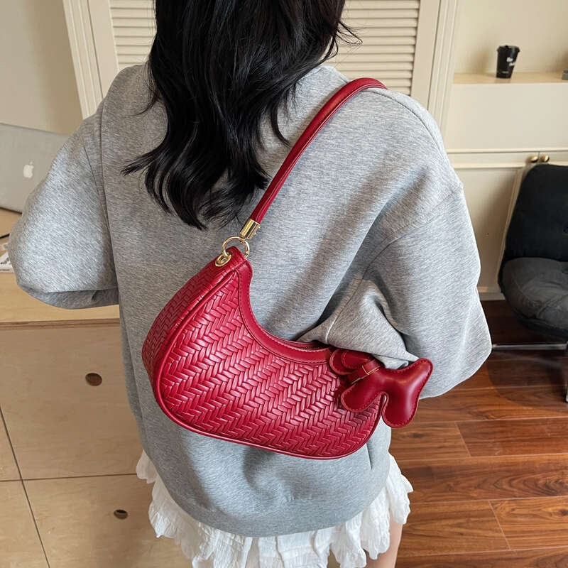 Women's 2025 Summer New Versatile Crossbody Dumpling Simple Woven Single Shoulder Underarm Bag for Women