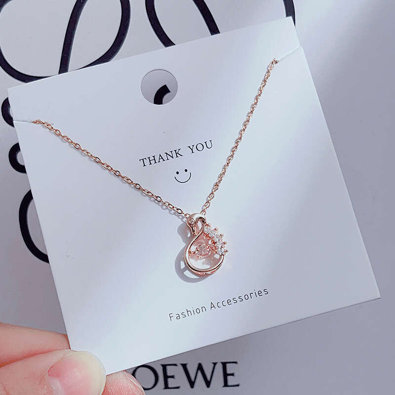 Design Smart Pendant Necklace For Women Titanium Steel Non-Fading Elegant Simple Lucky Clover Chain Niche Internet Celebrity Choker 219