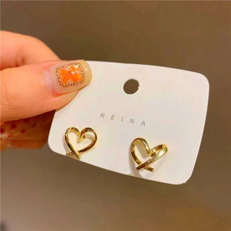 Quality Cute Heart Earrings For Women Jewelry Female Stud Earring Female Party Accessories Charm Princess 2022 y250715