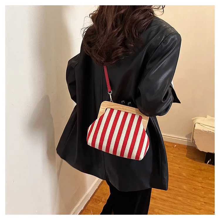 Women Bags Euro-America Style Cotton Fabric Flap Ladylike Dot Hasp Soft Shoulder Bags Purse MINI Bag Phone Bag Designer Bags