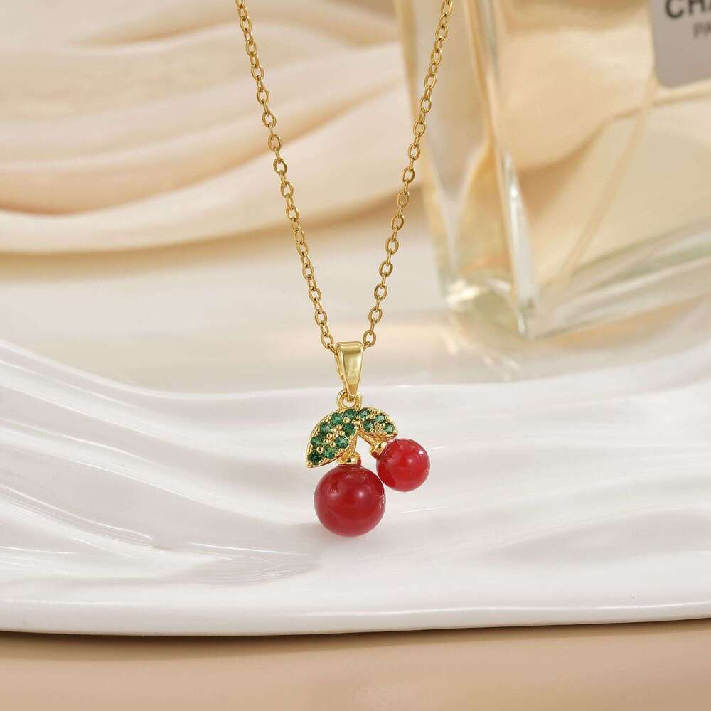 Elegant And Sweet Girl Student Cute Gift Red Cherry Fruit Necklace Collarbone Titanium Steel Chain For Women 994