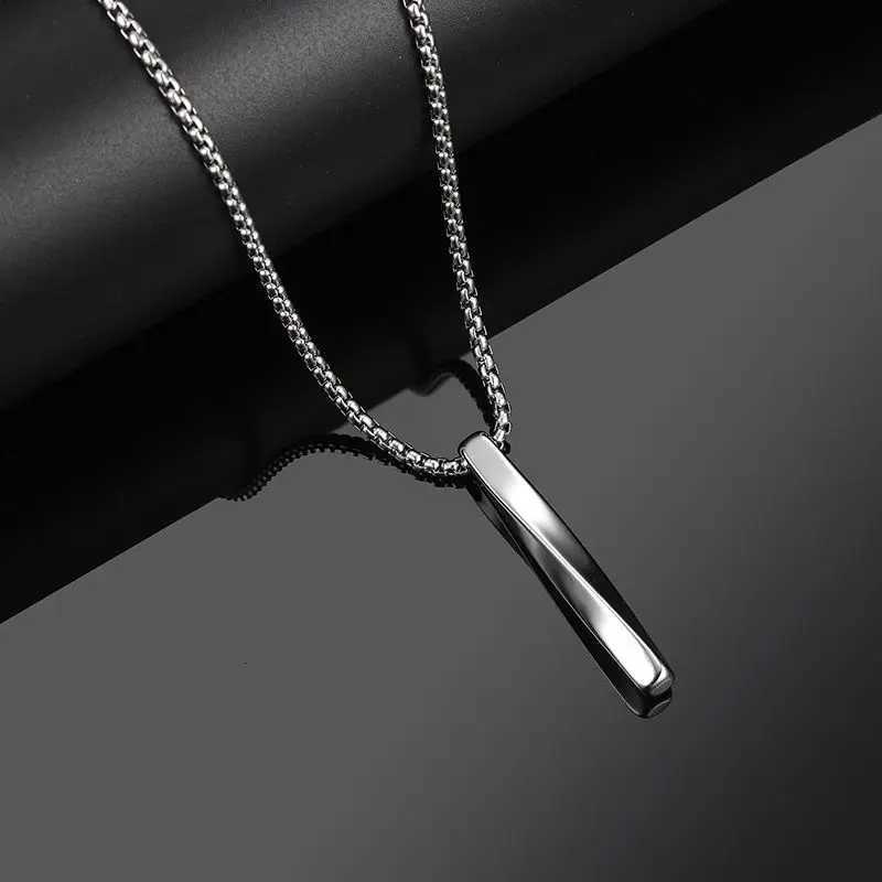2023 Fashion New Black Rectangle Pendant Necklace Mens Collar Trendy Simple Stainless Steel Chain Mens Necklace Jewelry Gift XJ250717