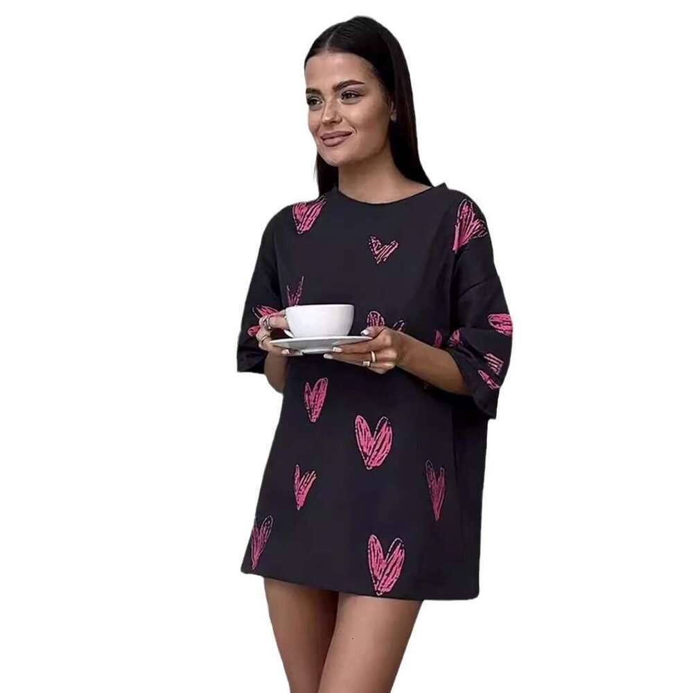 Summer New Street Fashion Hand-Painted Heart Print Short Sleeve T-Shirt B5
