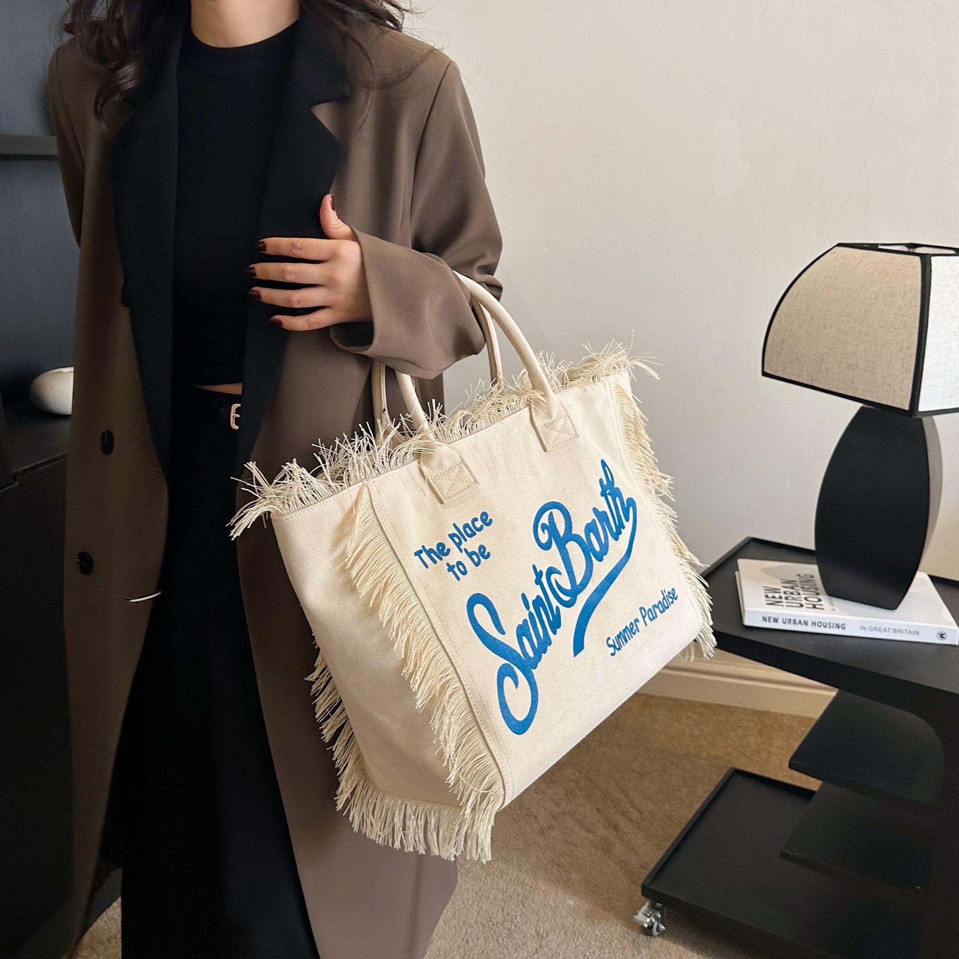 Women's Letter Printed Casual Bag Free Shipping Designer Luxury Tassel Canvas Bag Solid Color Large Capacity Commuting Shoulder Bag Handbag Shopp