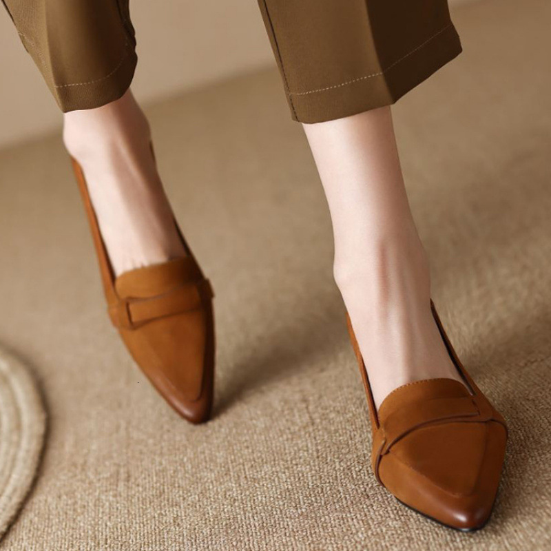 Cowhide Handmade Women's 2023 New Genuine Leather Loafers Pointed Toe French Style Mid Chunky Heel Single Shoes for Women Summer ddmysaturn