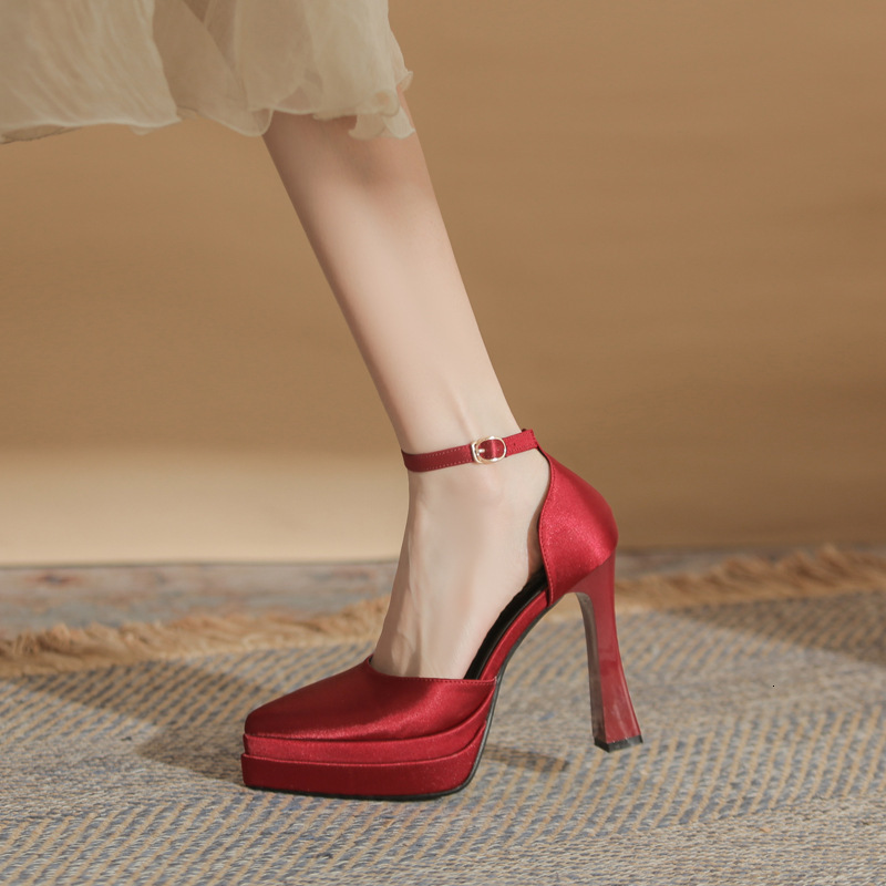 Jingang M11501 Pointed Toe Chunky Hollow Double Layer Waterproof Platform Super High Heel Single for Women 2024 Wedding Bride Shoes ddmysaturn