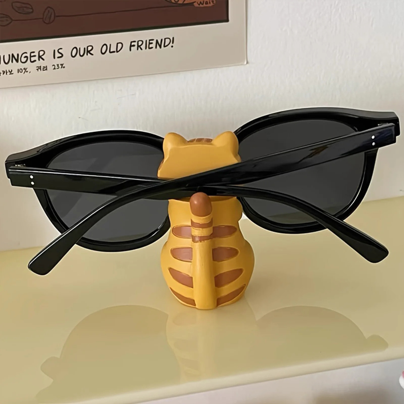Cat Glasses Bracket Mobile Phone Stationery Desktop Pen Holder Home Desk Multifunctional Ornaments Collectibles Home Decoration 250716