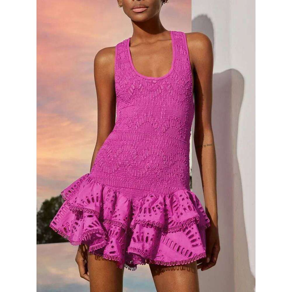 TWOTWINSTYLE Embroidery Solid Dresses For Women U Neck Sleeveless High Waist Slimming Patchwork Fold Mini Dress Female Fashion