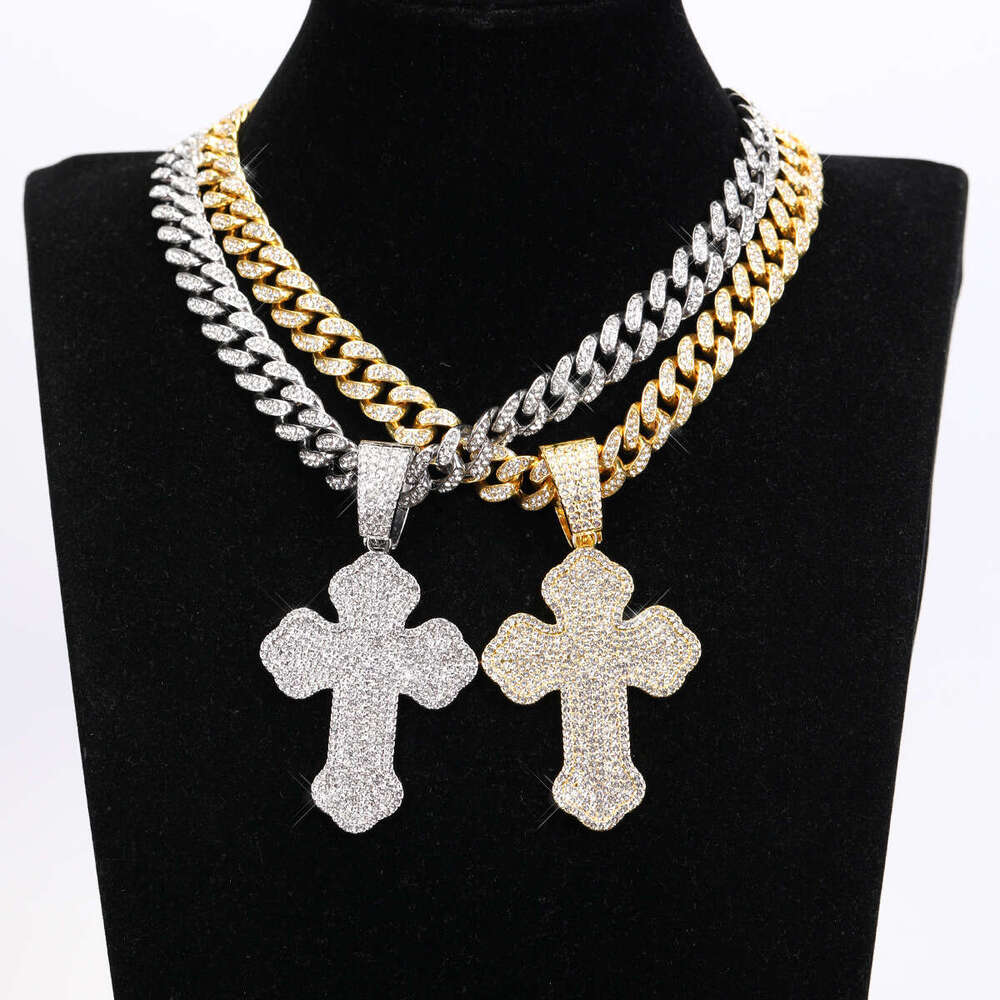 Full Dia Cross Pendant Hip Hop Exaggerated Alloy Cuban Chain Creative Fashion Necklace