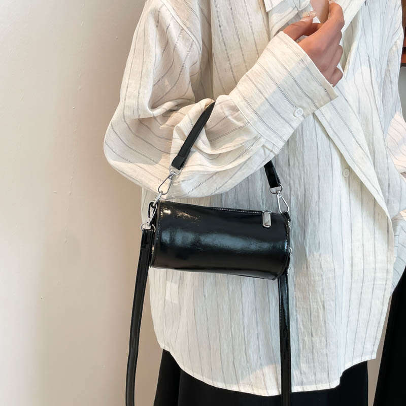 Korean Style Women's Trendy 2025 Spring New Soft Leather Underarm Versatile Pillow Casual Single Shoulder Crossbody Bag