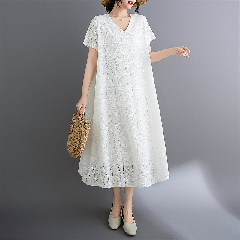 214 Spot 2025 New Korean Foreign Trade Tourism Holiday Style V-neck Large Size Lace Dress Women