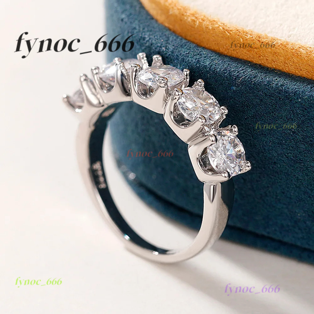 Hot Selling Single Row lab Moissanite Rings for Women Elegant Crystal 925 Sterling Silver Rings for Wedding Jewelry Size 6-10