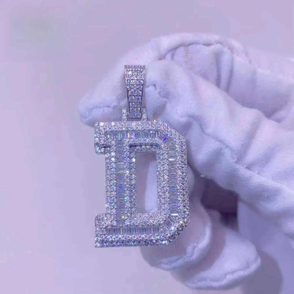 Jewelry Vvs Dia Iced Out Hip Hop Gold Plated baguette Moissanite Letter Pendant Necklace