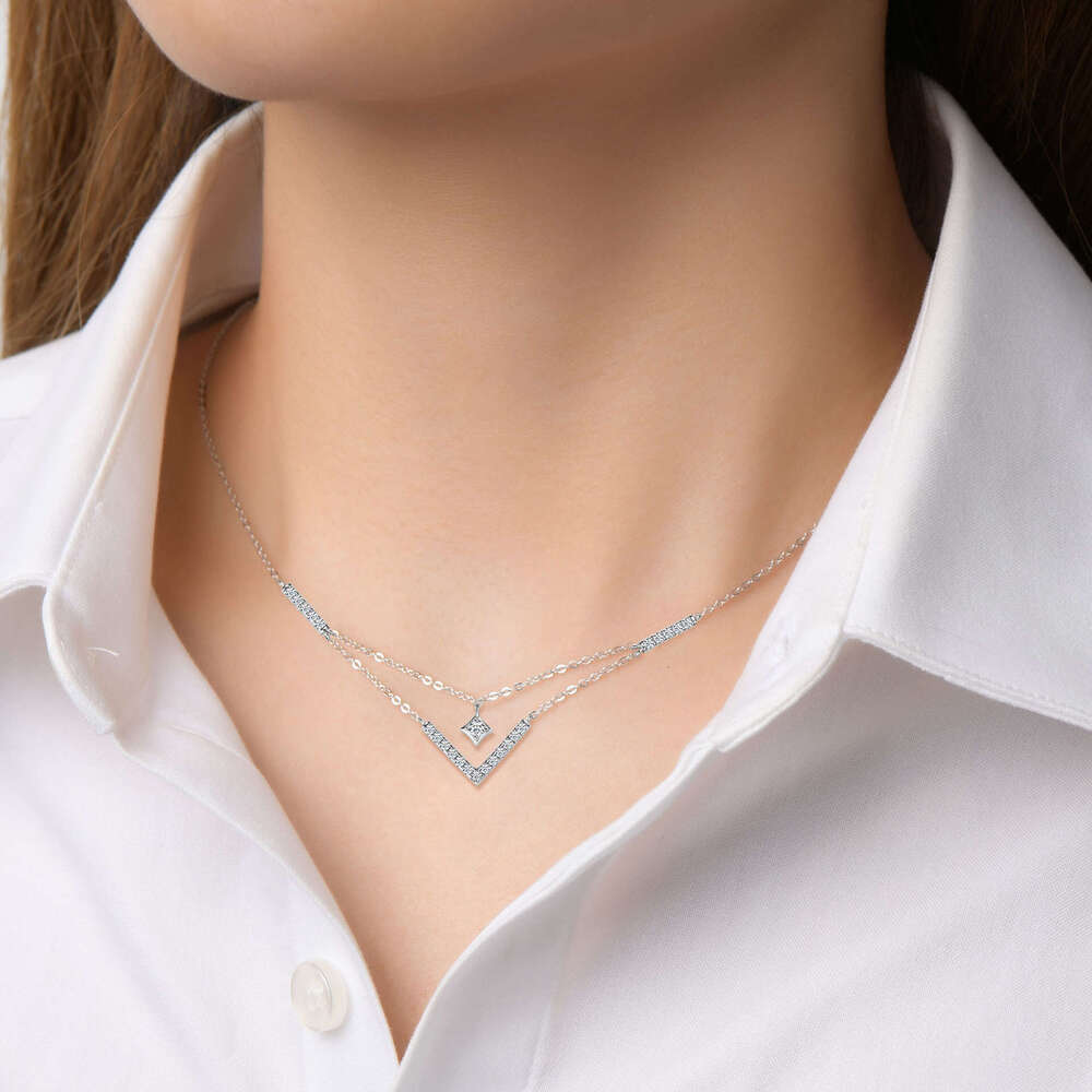 Double Layer Stacked V-Shaped Moissanite Necklace For Women Versatile Niche Design Ins Style Pure Sier Clavicle Chain Cf2