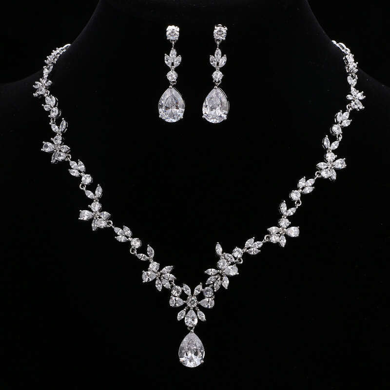 Classic Popular Zircon Necklace Earrings Korean Ins Style Bride Wedding Set
