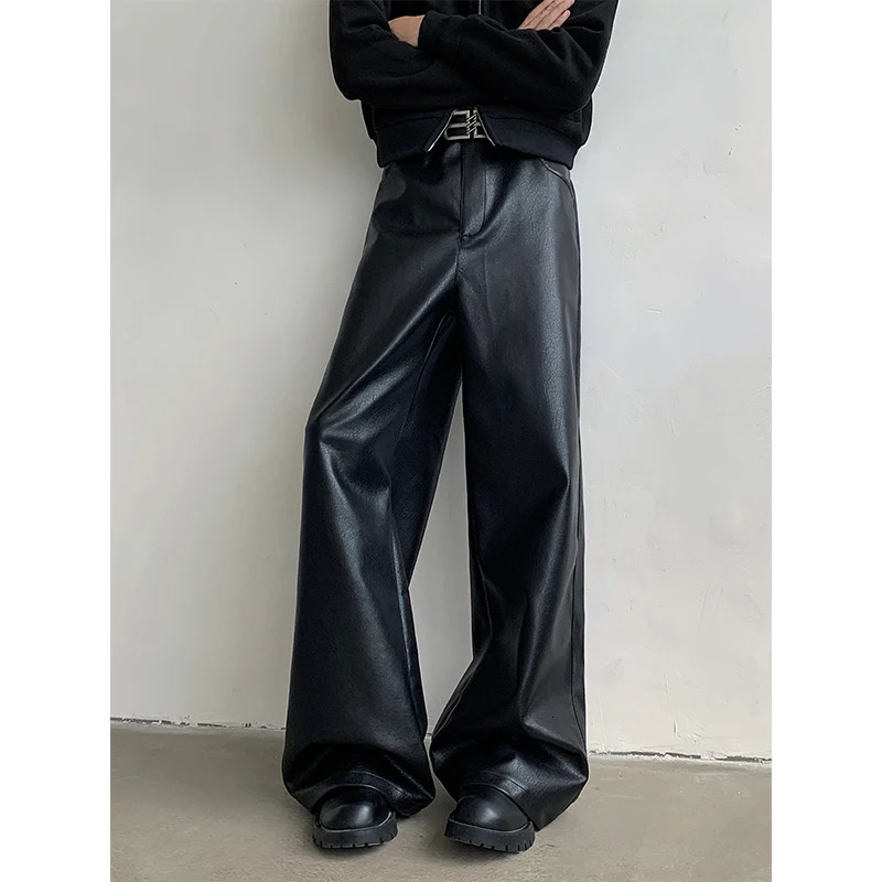 Autumn Winter Punk Mens PU Leather Pants Fashion Black Hipcool Men Zipper Wideleg Mopping Trousers Allmatch Windproof 250704