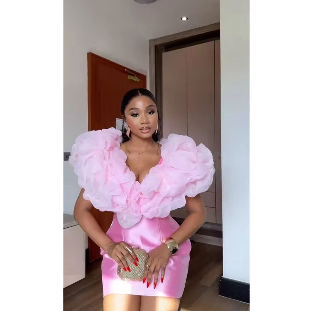 Pretty Pink Sheath Short Cocktail Dresses With Tierred Ruffles Details Sexy Mini Maxi homecoming Dresses To Birthday Date Party Customized