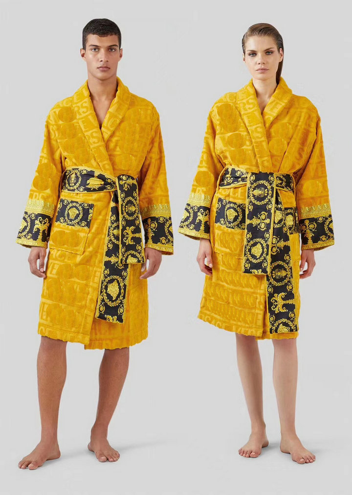 Veet Bathrobe Designer robe Baroque Fashion Pamas Mens Women Letter Jacquard Printing Barocco Print Sleeves Shawl Collar Pocket Belt 100% Cotton36ess f0f