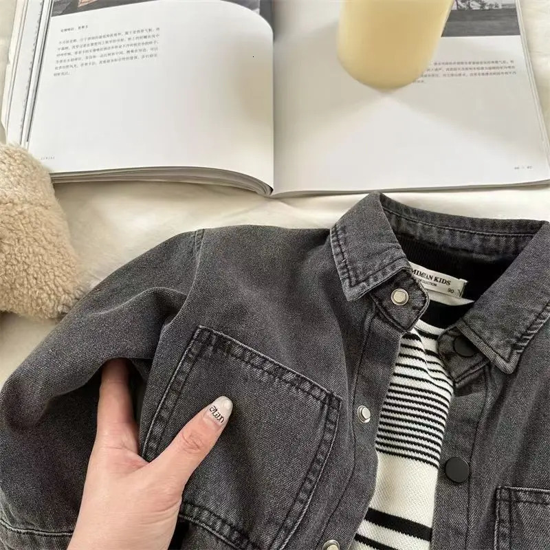 Boys Denim Shirt Childrens Thin Jacket Girls Casual Outerwear Spring Autumn Jacket Fashion Cotton Clothes 2-8 Years Old 250716