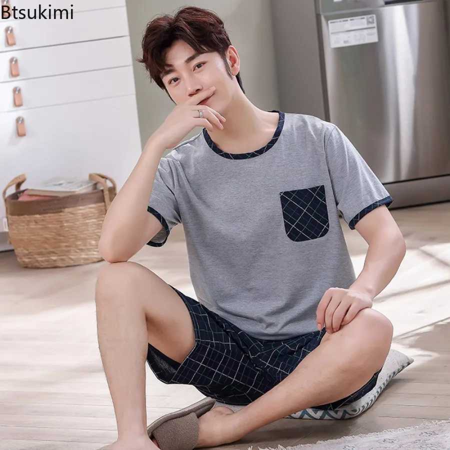 Summer Hot Sale Mens Cotton Pajamas Two Piece Sets Fashion Simple Casual Homewear Short-sleeve Tops with Shorts Men Lounge Sets W250717