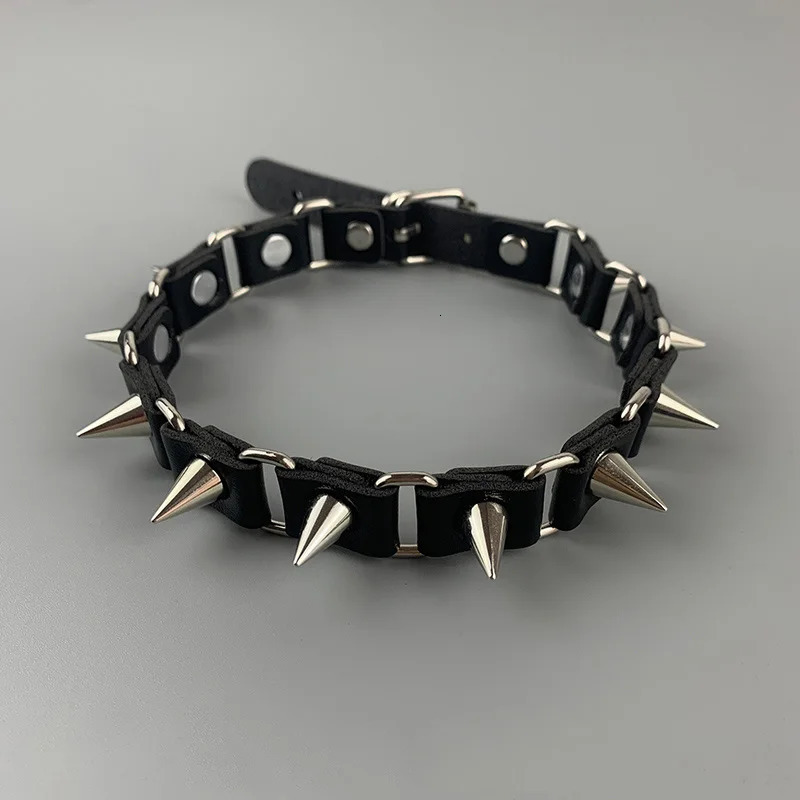 Riveted Leather Necklace Neck Jewelry Halloween Gothic Style Accessory Collarbone Chain Black Punk Collar Femme Neck Strap 250716