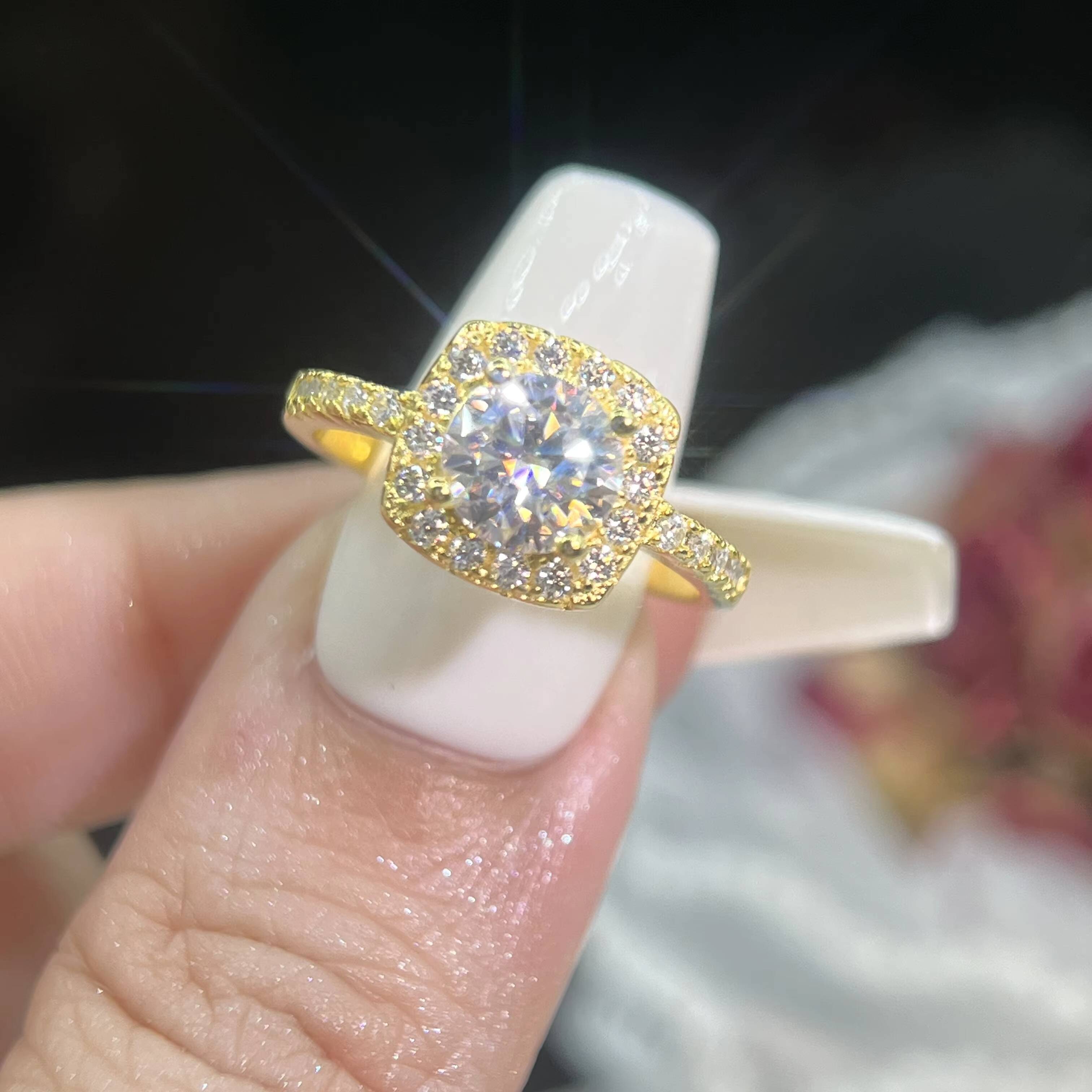 Hot Sale Wedding Moissanite Ring for Women VVS D Color 1ct 2ct 3ct Brilliant Cut 18K White Gold Plated S925 Silver Engagement