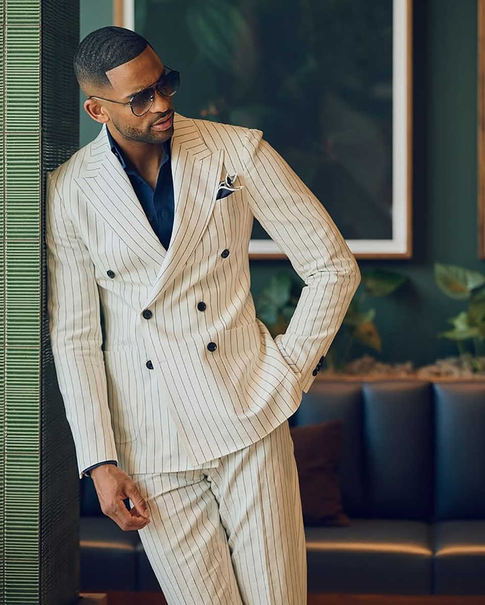 2 Pieces Customized Men Suits Peaked Lapel Double Breasted Stripe Pants Sets Classic Fit Prom Male Wedding Party Blazers