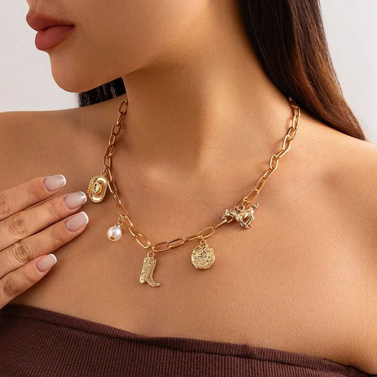Salircon Ethnic Style Cowboy Hat Boots Horse Pendant Necklace for Women Vintage Gold Color Chain Clavicle Choker Jewelry XJ250717