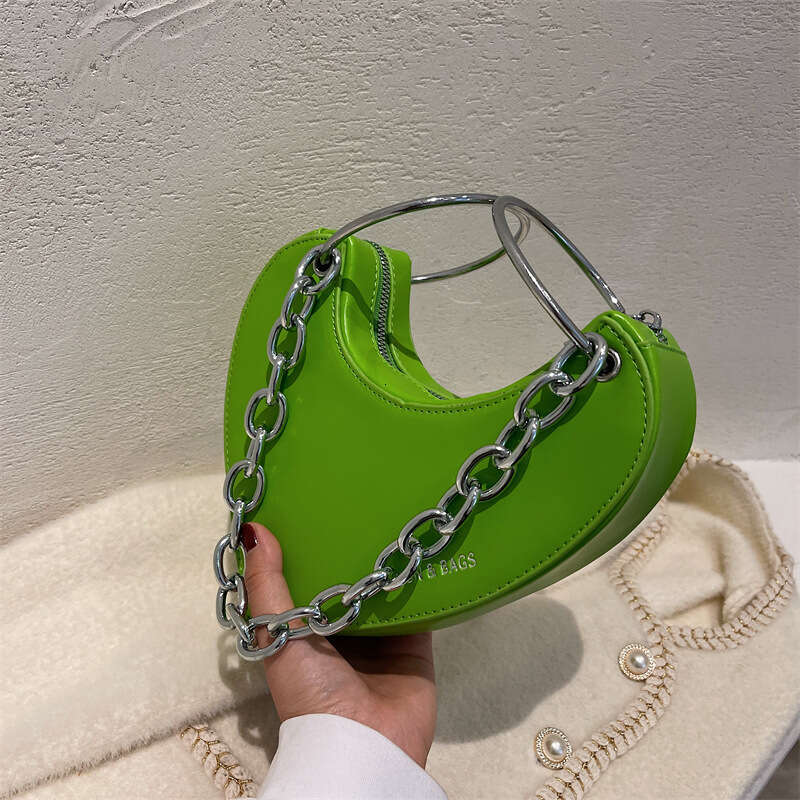 Spring New Trendy Hot-Selling Fashion Underarm Snake Pattern Small Square Personality Chain Cool Girl Heart Bag