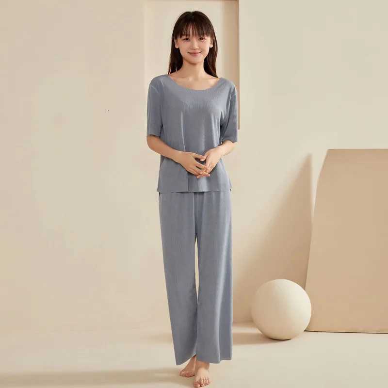 Super Thin Pajamas Suit Women Men Summer Ice Silk Cool Short-sleeved O-neck Sleepwear Unisex Classic Simple Loungewear Suit W250717