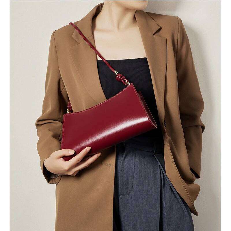 YANATARI underarm cowhide Genuine leather handbags women vintage red shoulder female korean bag high quality 2025