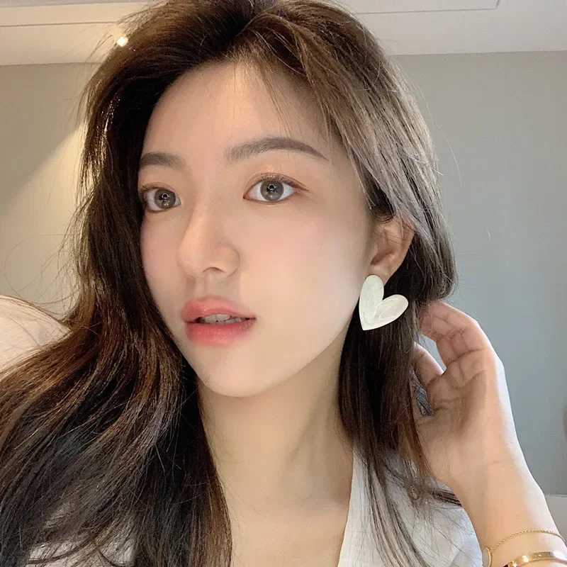 LATS White Color Big Heart Stud Earrings for Women Girl Korean Love Drop Glaze Aesthetic Daily Life Minimalist Earring Jewelry y250715