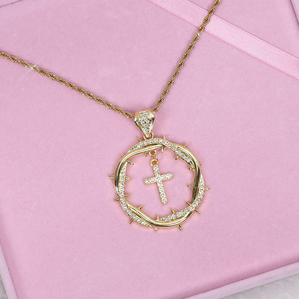 New Round Thorn Hip Hop Hollow Inlaid Rhinestone Virgin Mary Cross Pendant Necklace