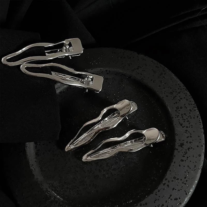 Vintage Minimalist Alloy Wave Shape Hair Clip Korean Fashion Silver Color Irregular Hair Pin Hair Accessories For Women Jewelry 250716