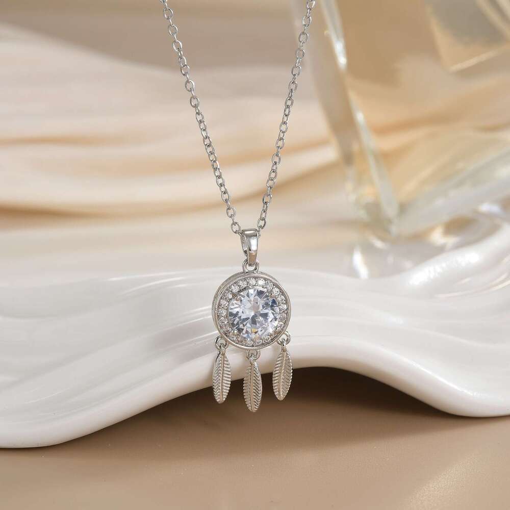 Titanium Steel Necklace For Women Tiktok Dream Catcher Niche Design Sense Elegant Versatile Zircon Collarbone Chain Accessory 0Dd