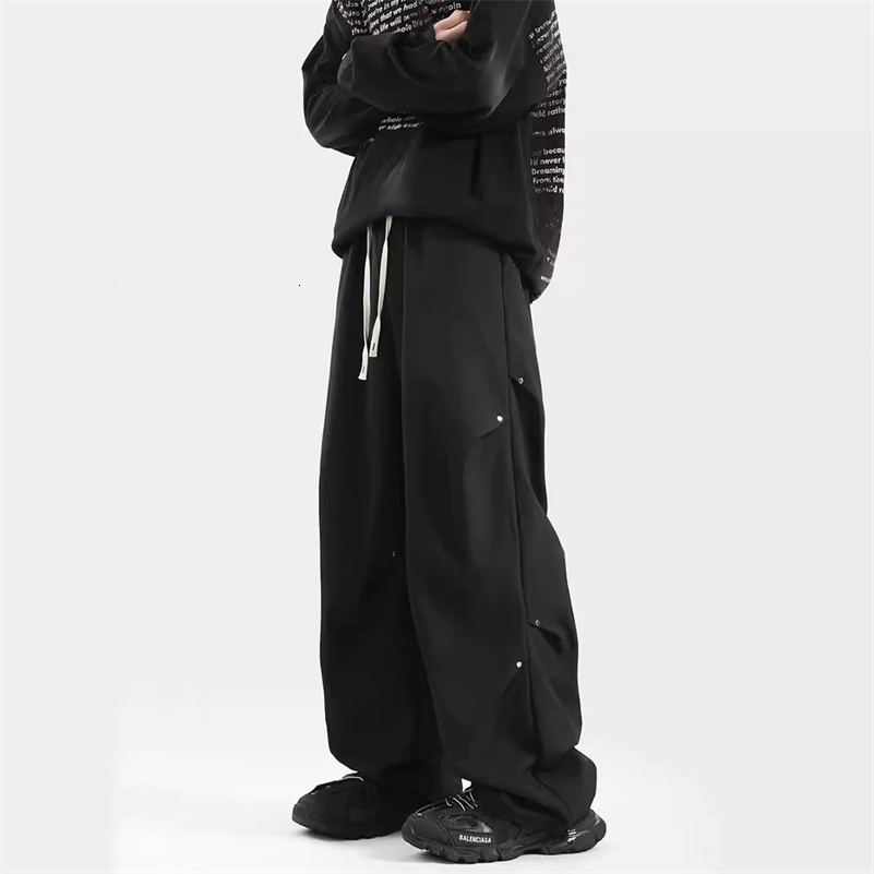 Trendy Black Cropped Studded Mens Pants Loose Fit Sensible Straight Leg Cargo Casual Trousers High Quality Durable Material y250704