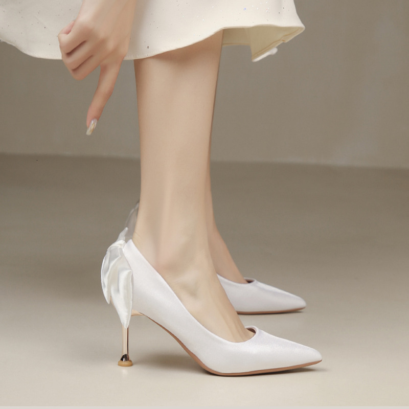 Satin for Women Bride Red Elegant Xiuhe Wedding Dress Two-Way Toast Shoes French Style High Heels Comfortable ddmysaturn