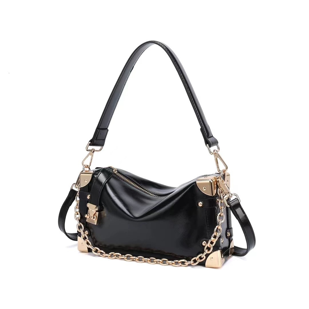 Women's New Niche Crossbody Shoulder Small Bag Free shipping designer luxury High-End Retro Chain Underarm Soft Leather Box Bag Leisure Makeup ha