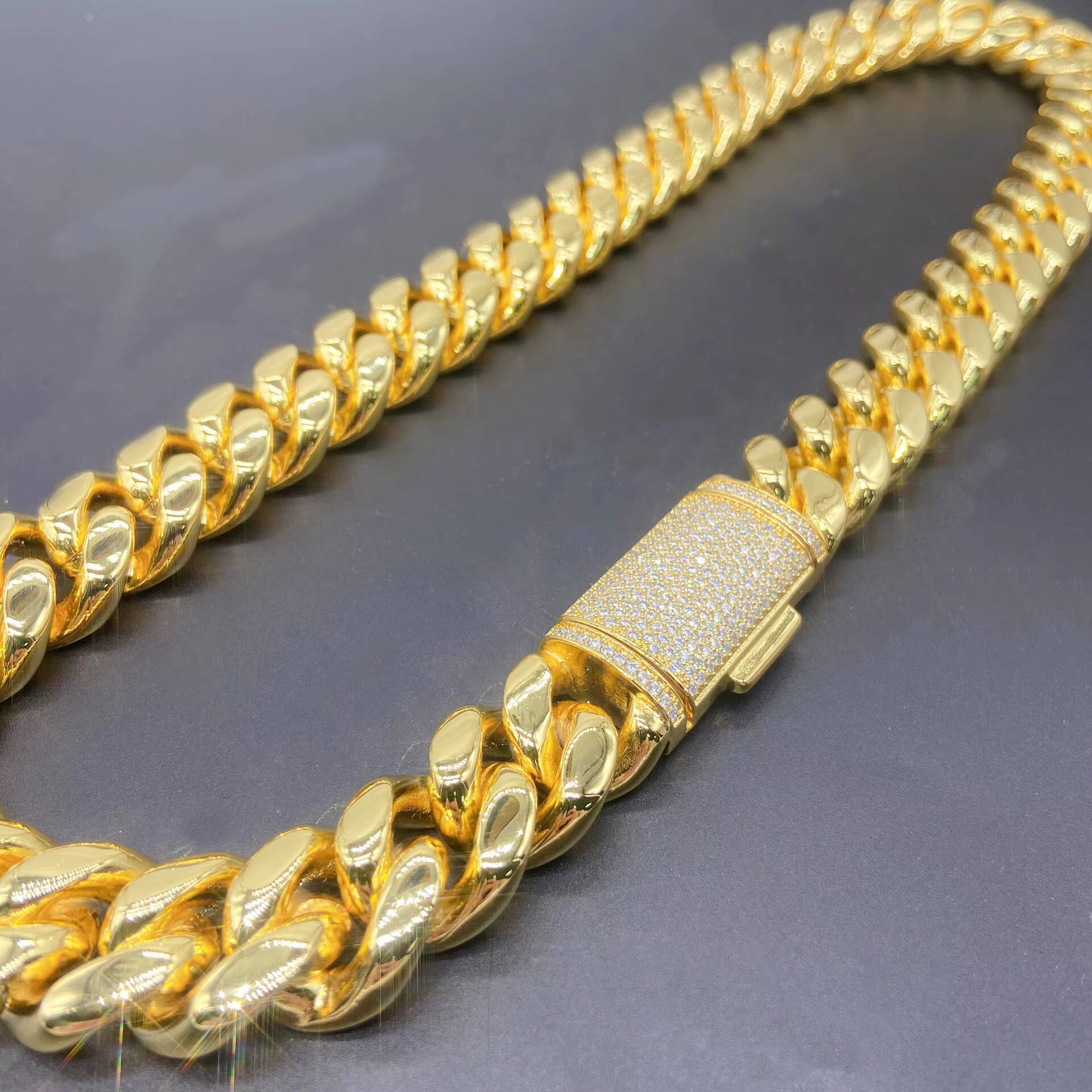 Wholesale Luxury Iced Out Cuban Link Chain 18 mm Moissanite 925 Silver Necklace for Men Hip Hop Gift 16K GOLD Platinum Plated