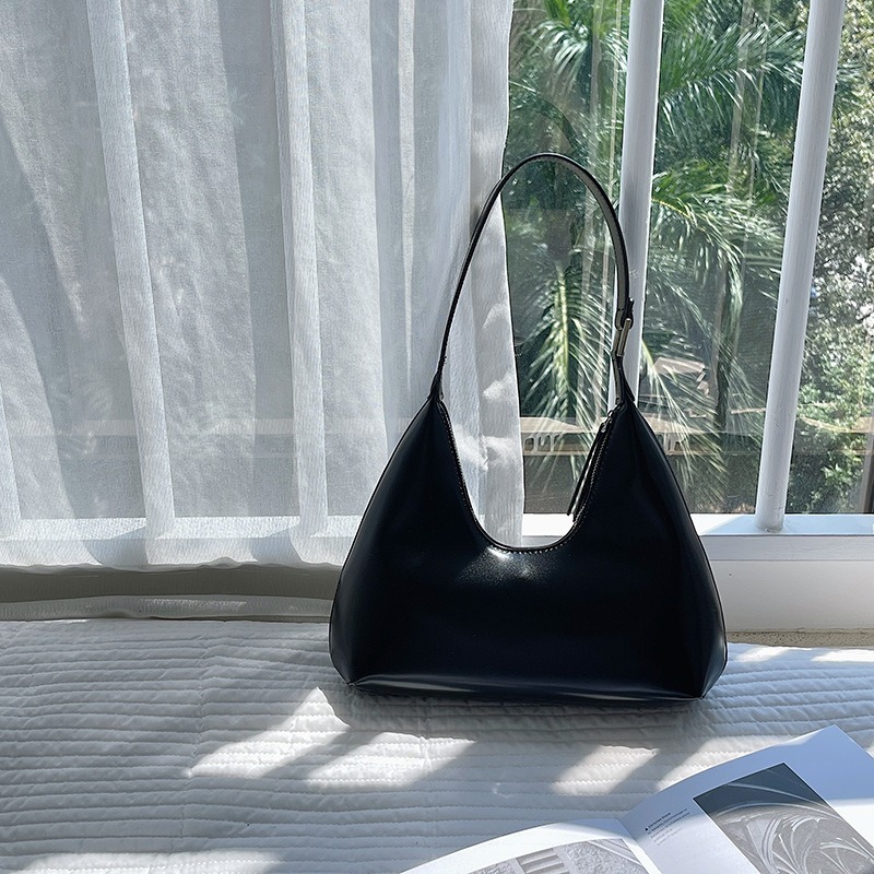 Elegant Womens Unisex Arm Bag Stylish & Durable Solids for Everyday Use