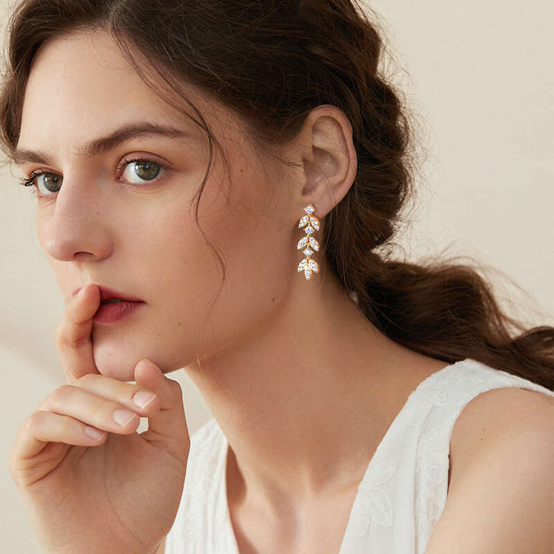 Fashion Tassel Leaf Socialite Temperament Pure Sier Moissanite Earrings For Women F39