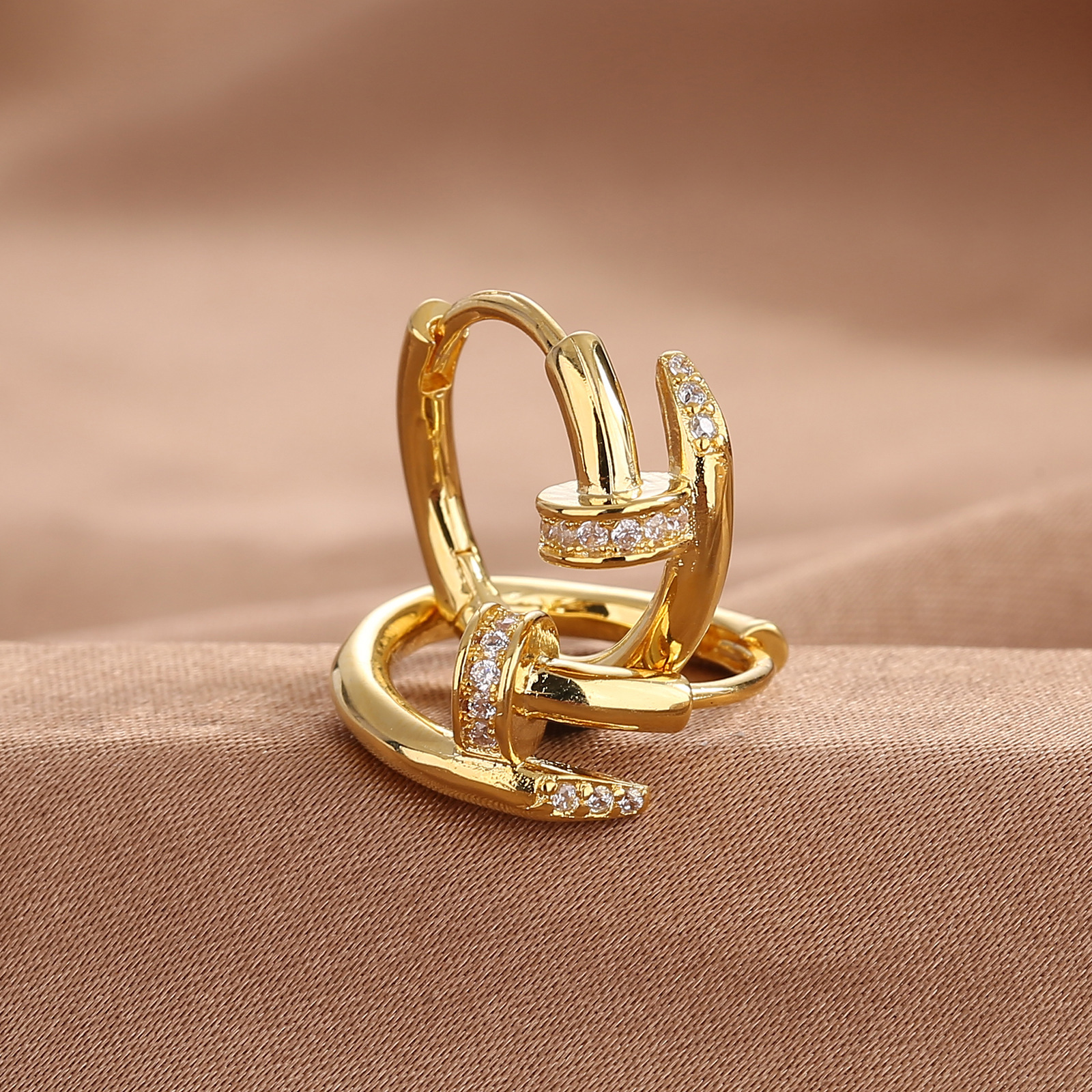 Designer Earring 18K Gold Plated Nail Stud Earring Paved AAA Cubic Zirconia Diamond Fashion High-end Jewelry wholesales drop shipping