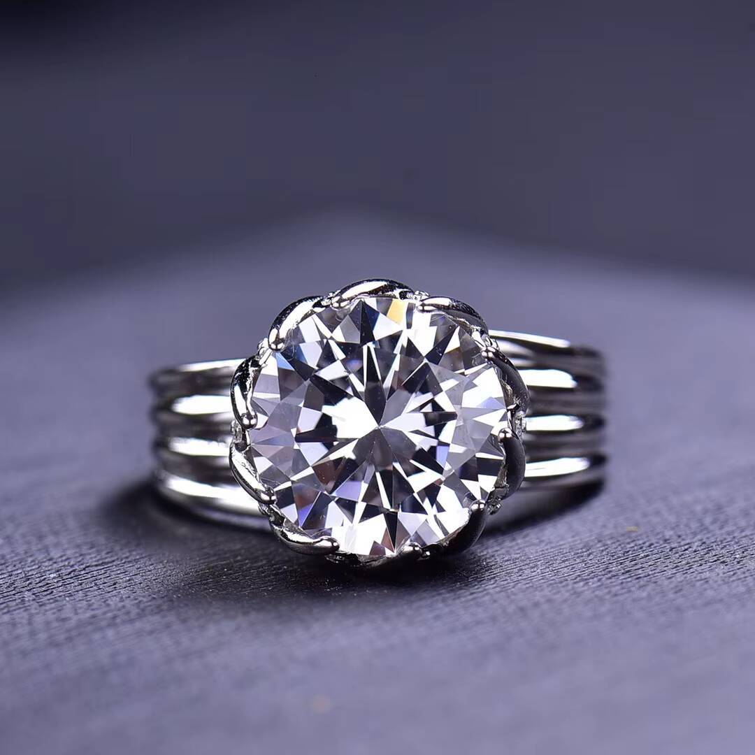 Classic Moissanite S925 Ring Silver Plated Heart Round Cut Shape Vvs Gra Diamond Moissanite Women Engagement Rings