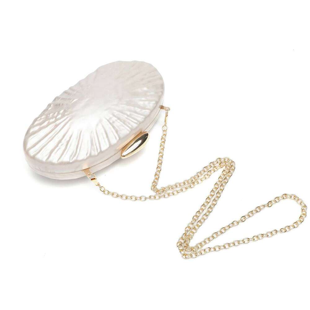 Sparkling Acrylic Shell Clutch Purse with Metal Chain Elegant Rhinestone Evening Bag for Women Wedding Party Prom