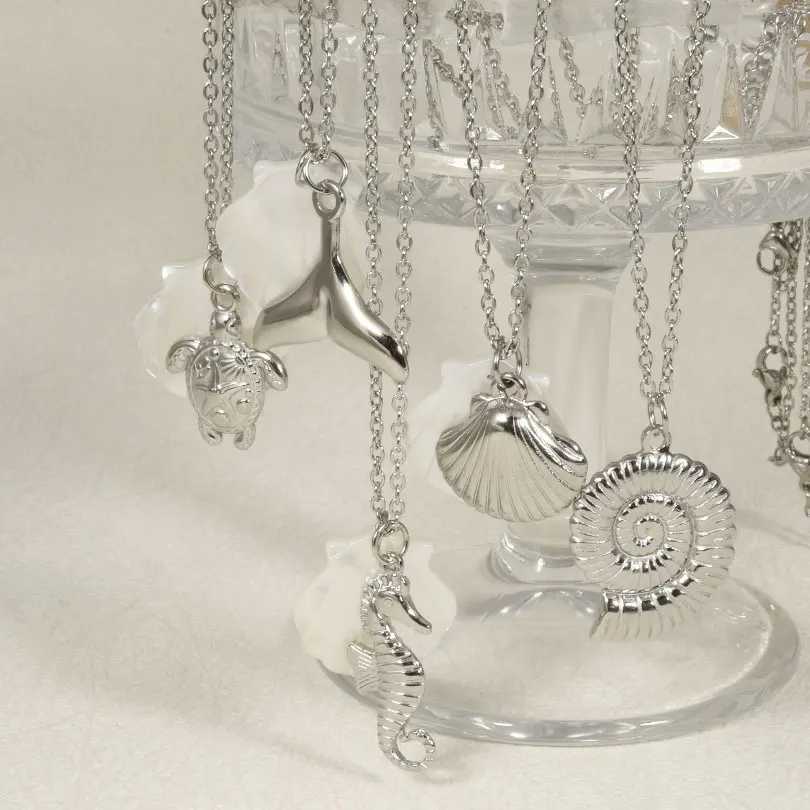 1Pc Stainless Steel Animal Starfish Turtle Octopus Seahorse Pendant Necklaces Vintage Summer Conch Shell Women Necklace JewelryXJ250717