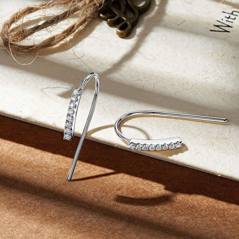 Korean Style Personality Row Dia Moissanite Ear Hooks Sier Simple Niche High-End Feel Internet Celebrity Earrings For Women 0Bd