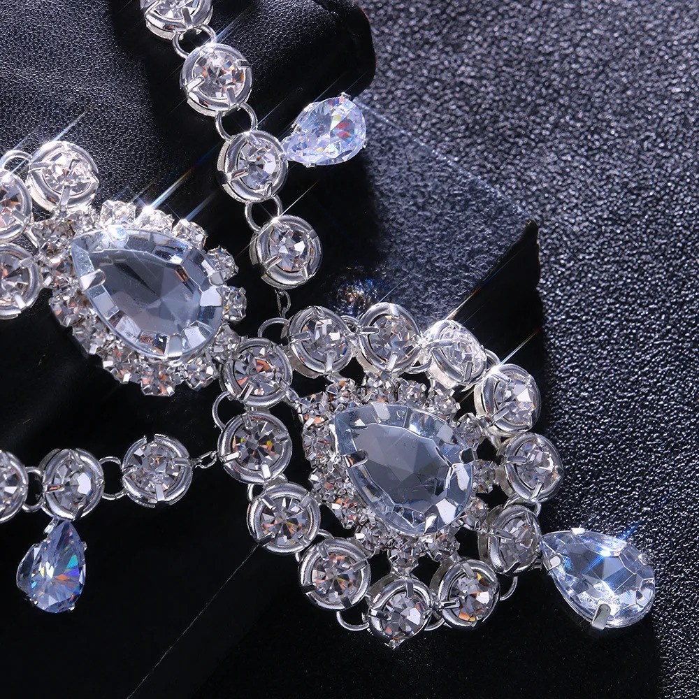 Vintage Trend Rhinestone Head Chain Forehead Headband Indian African Bohemian Hair Accesories Crystal Fringe Tiara Headdress 250716