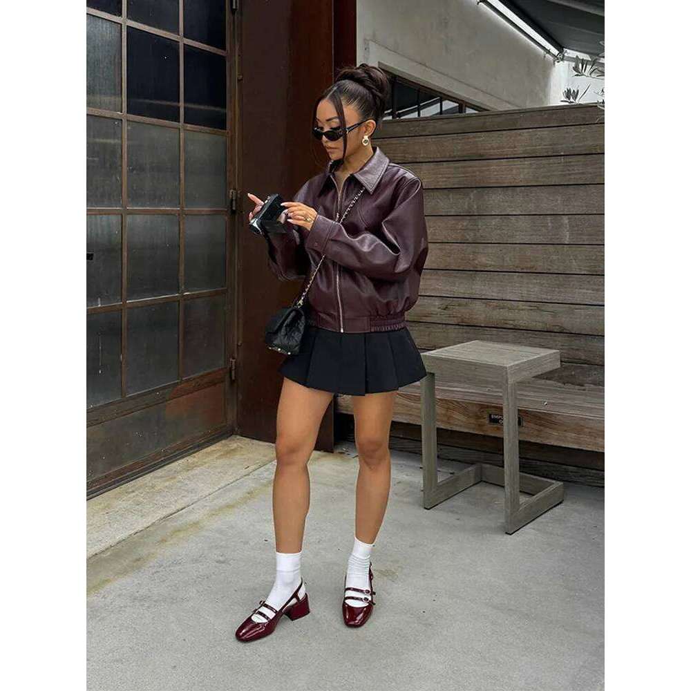 Fashion Lapel Collar Green Pu Leather Short Jackets For Women Locomotive Button Long Sleeve Coats Female 2024 Autumn Office Wear