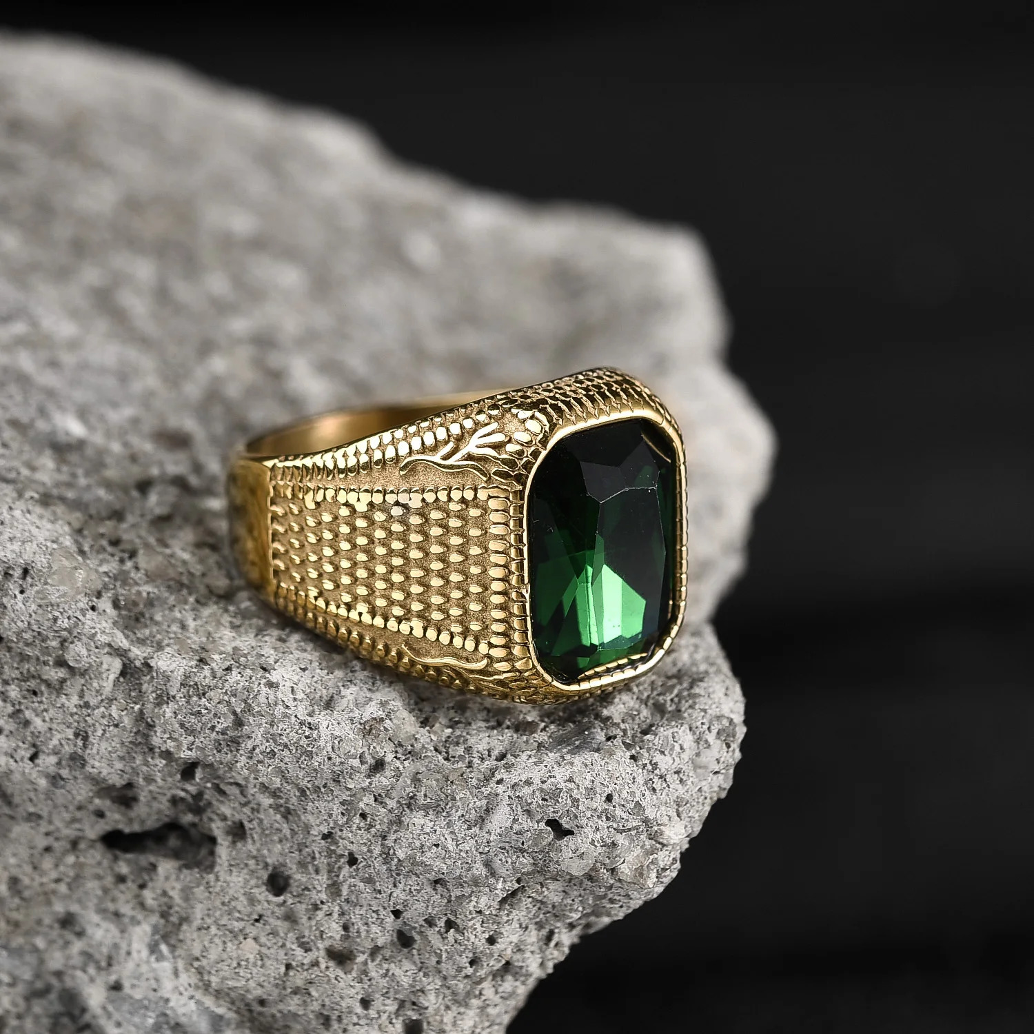Mens/Women High Quality 316LStainless Steel Multiple Color Gemstone Styles Onyx Rings Classic Fashion Trend Jewelry 250716